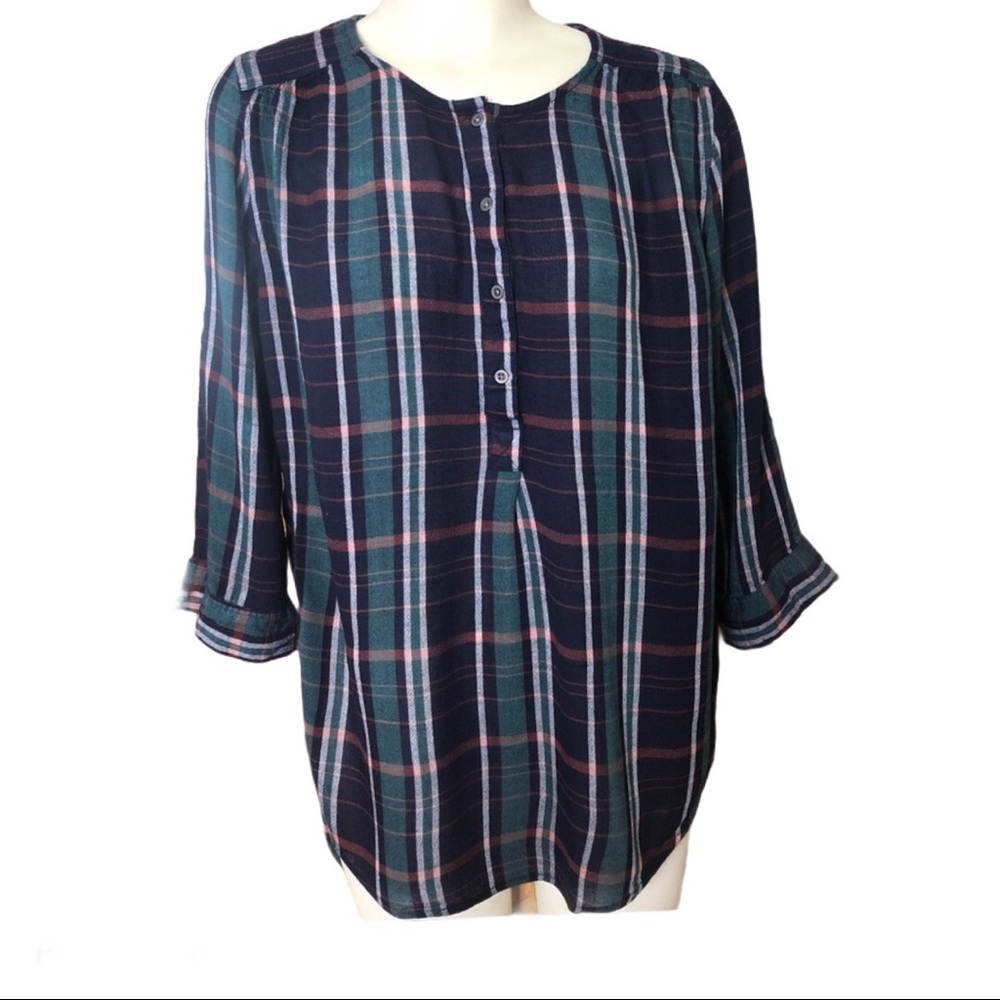 🛍Nine West Plaid Lucy top - Size M